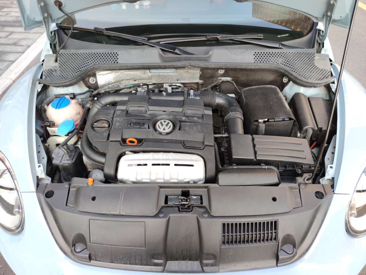 13年小姐姐一手甲壳虫1.4t,双涡轮增压,车况精品,售价11.